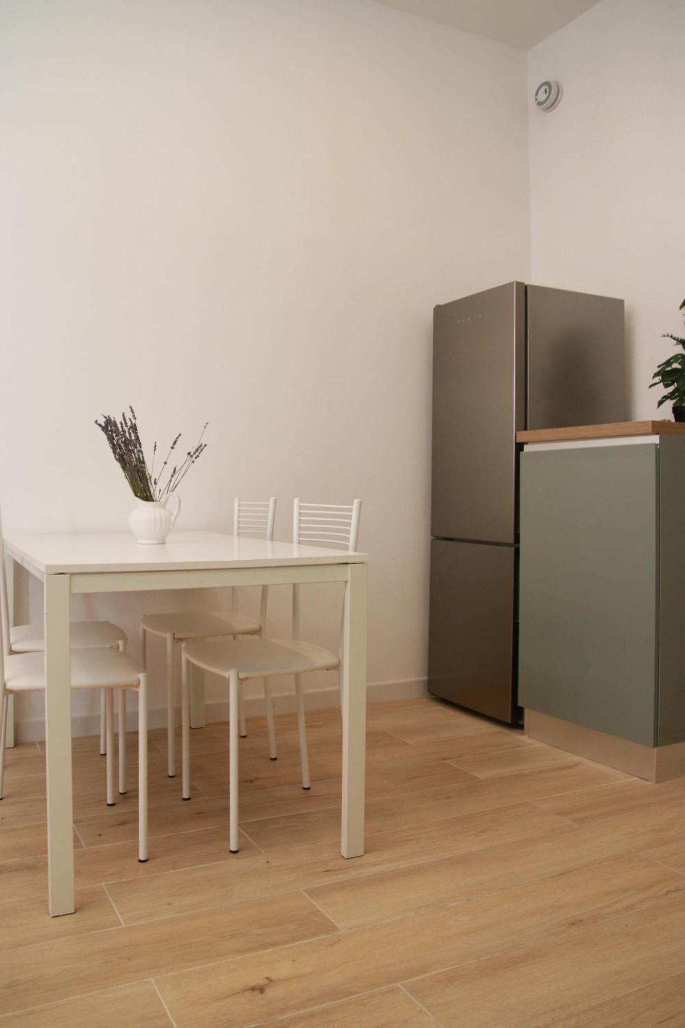 U Zone Apartment Болонья Экстерьер фото